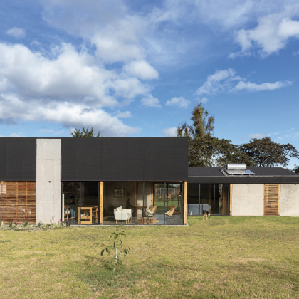 Rama Estudio: Tababela Vivienda unifamiliar